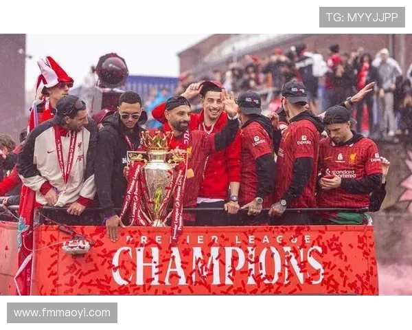 英超利物浦球队:红军的历史、辉煌与未来目标 英超利物浦球队:红军的历史、辉煌与未来目标