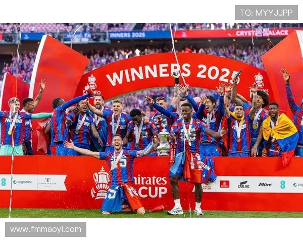 英超球队名称与品牌辨识:俱乐部名称的来源与影响 英超球队名称与品牌辨识:俱乐部名称的来源与影响