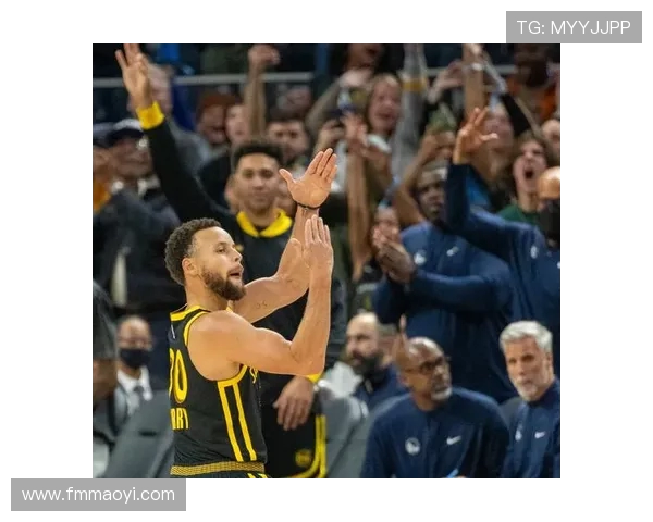 NBA勇士回放：勇士队的经典比赛回放与回顾