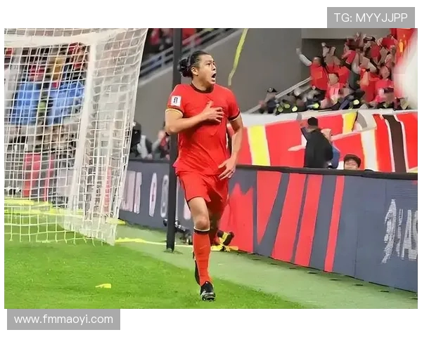 波尔图因球迷干扰比赛被罚款超35万欧元引发关注